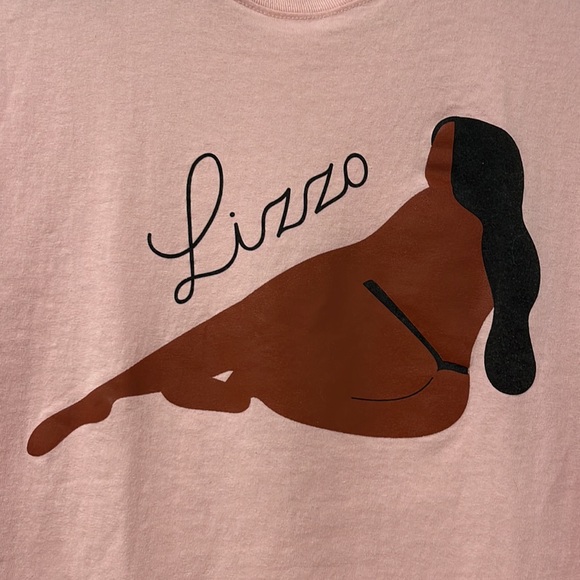 Lizzo Concert Long-Sleeve Shirt Official Merch - Picture 5 of 6